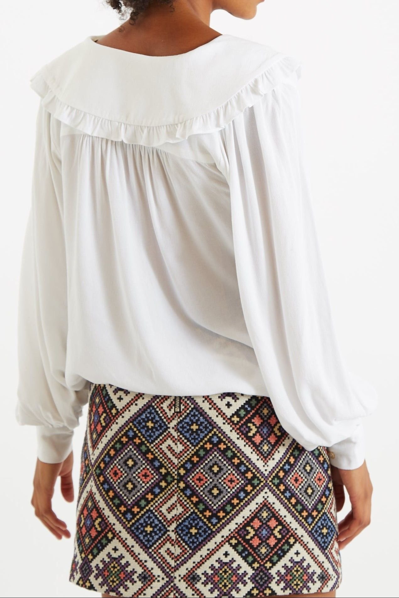 Louche Louche Women's Gaela Moss Crepe Statement Collar Long Sleeve Blouse in White - 2