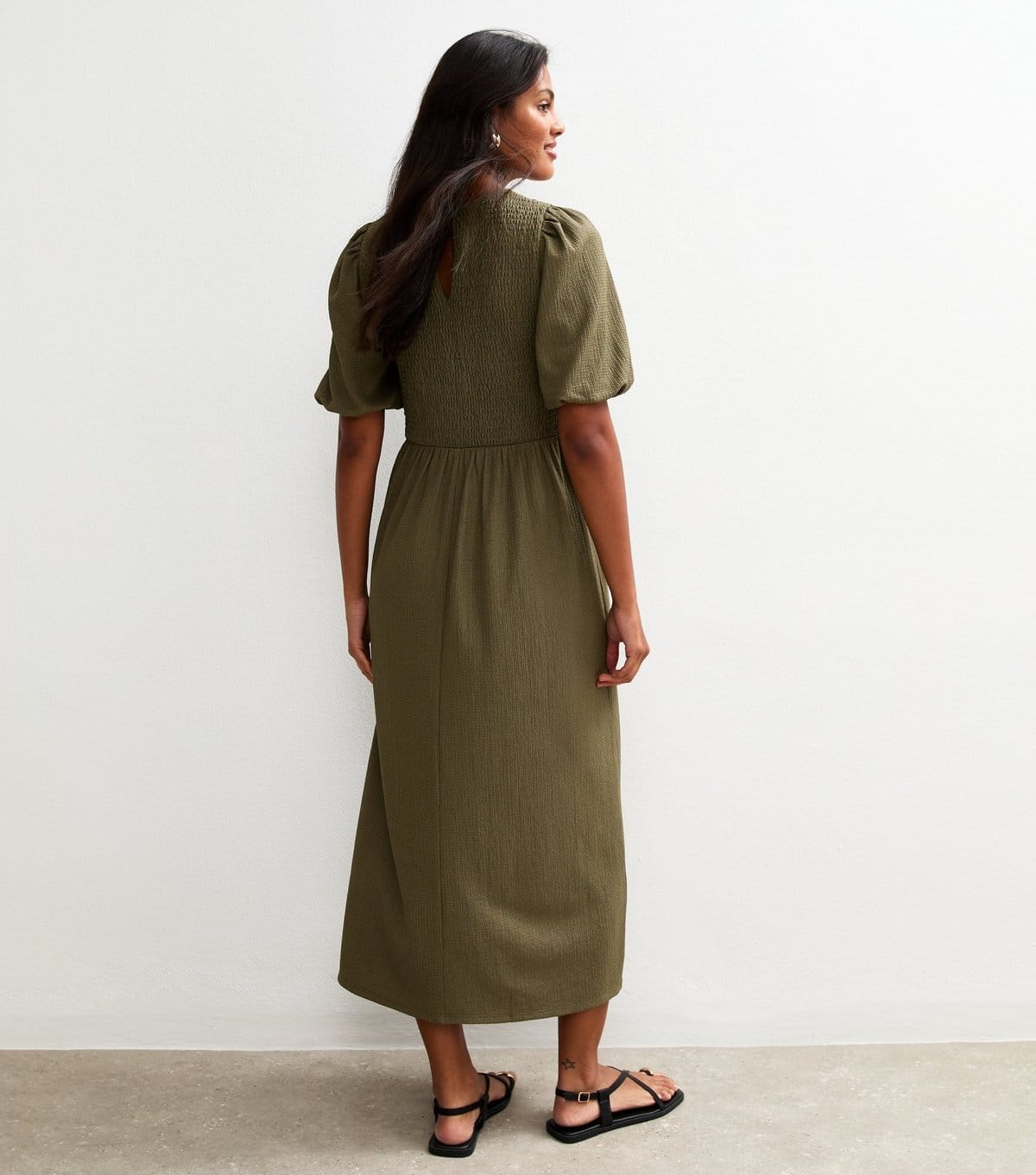 New Look Women's Khaki Crinkle Texture Puff Sleeve Smock Midi Dress New Look - 4