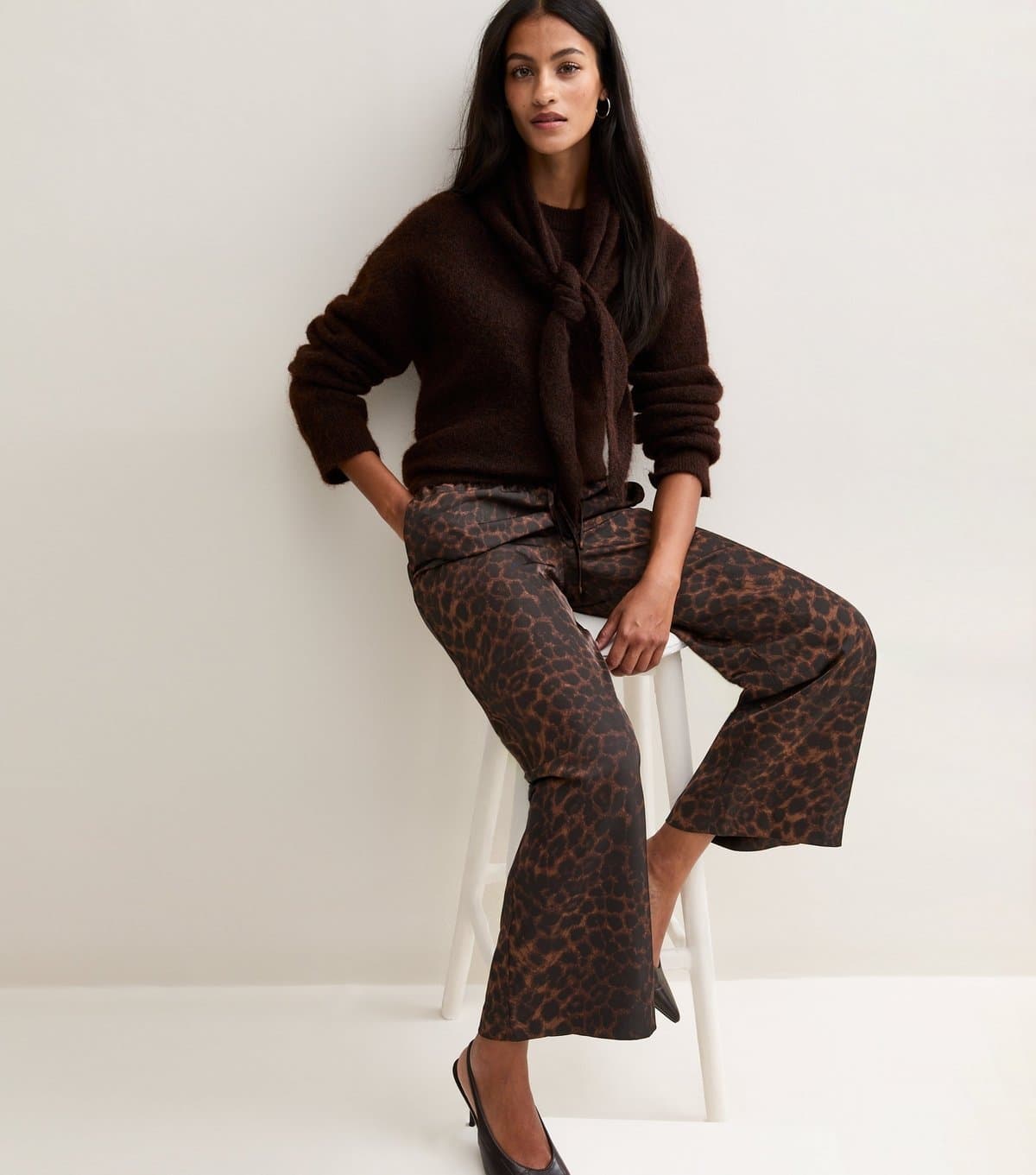 New Look Women's Petite Brown Leopard Print Wide Leg Trousers New Look