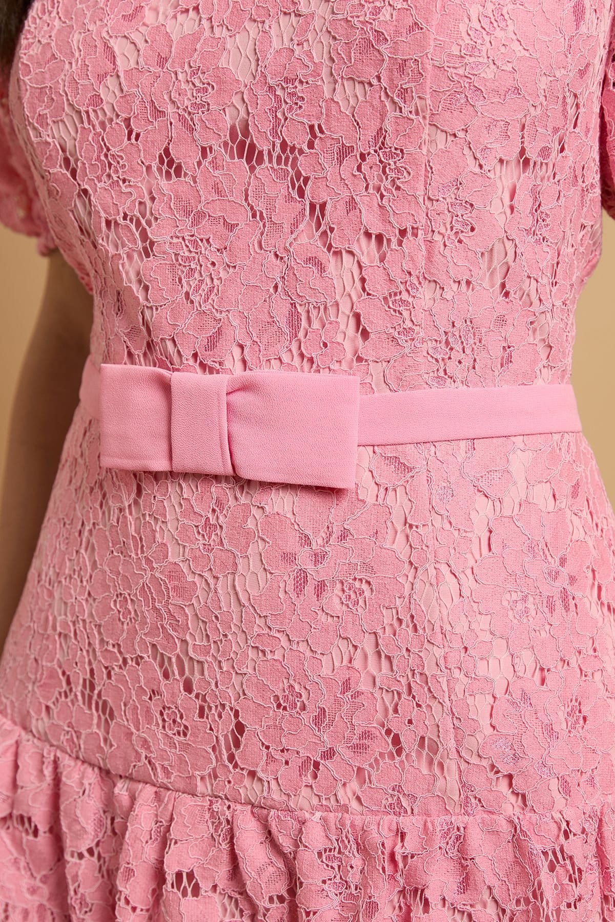 Oasis Oasis Women's Lace Peplum Hem Mini Dress in Rose - 4