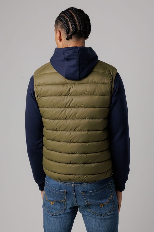 Santa Barbara Polo & Racquet Club Santa Barbara Polo & Racquet Club Men's Lightweight Zip Through Padded Gilet with Zipped Pockets in Khaki - 2