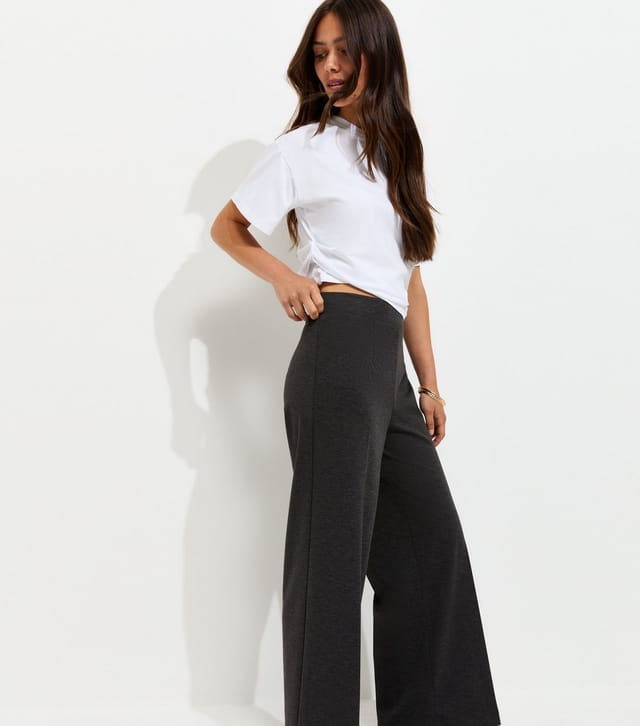 New Look Women's Petite Dark Grey Jersey Wide Leg Trousers New Look - 3