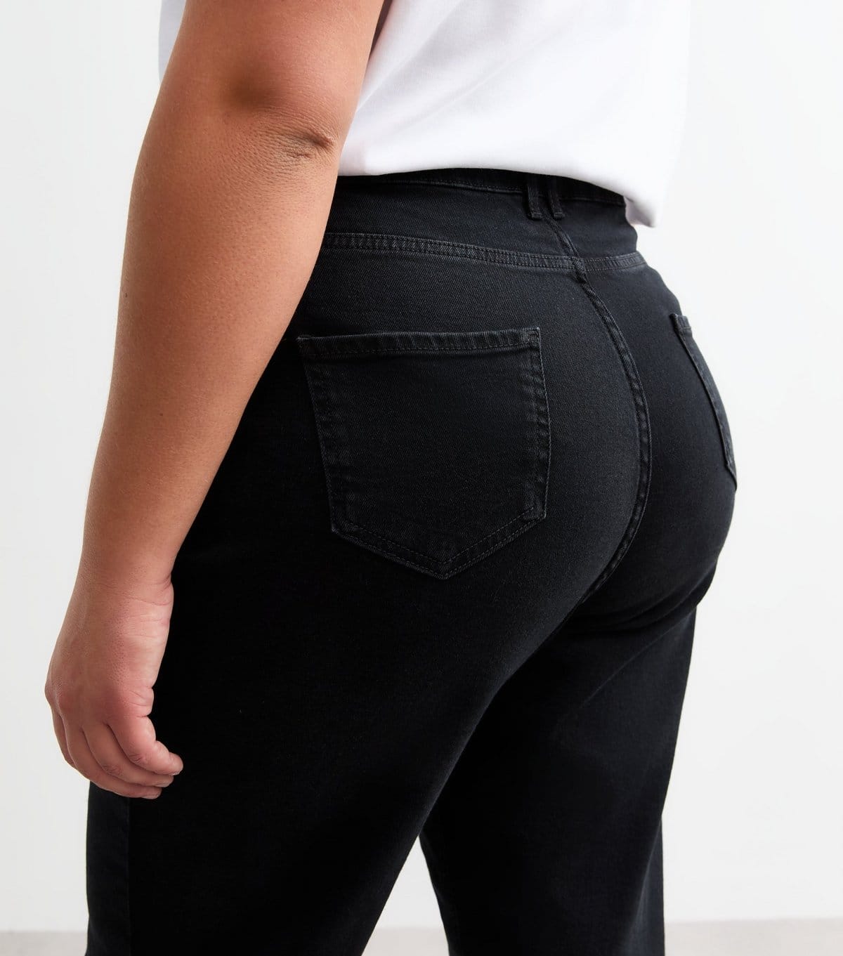 New Look Women's Plus Size Black High Waist Tori Mom Jeans Curves New Look - 4