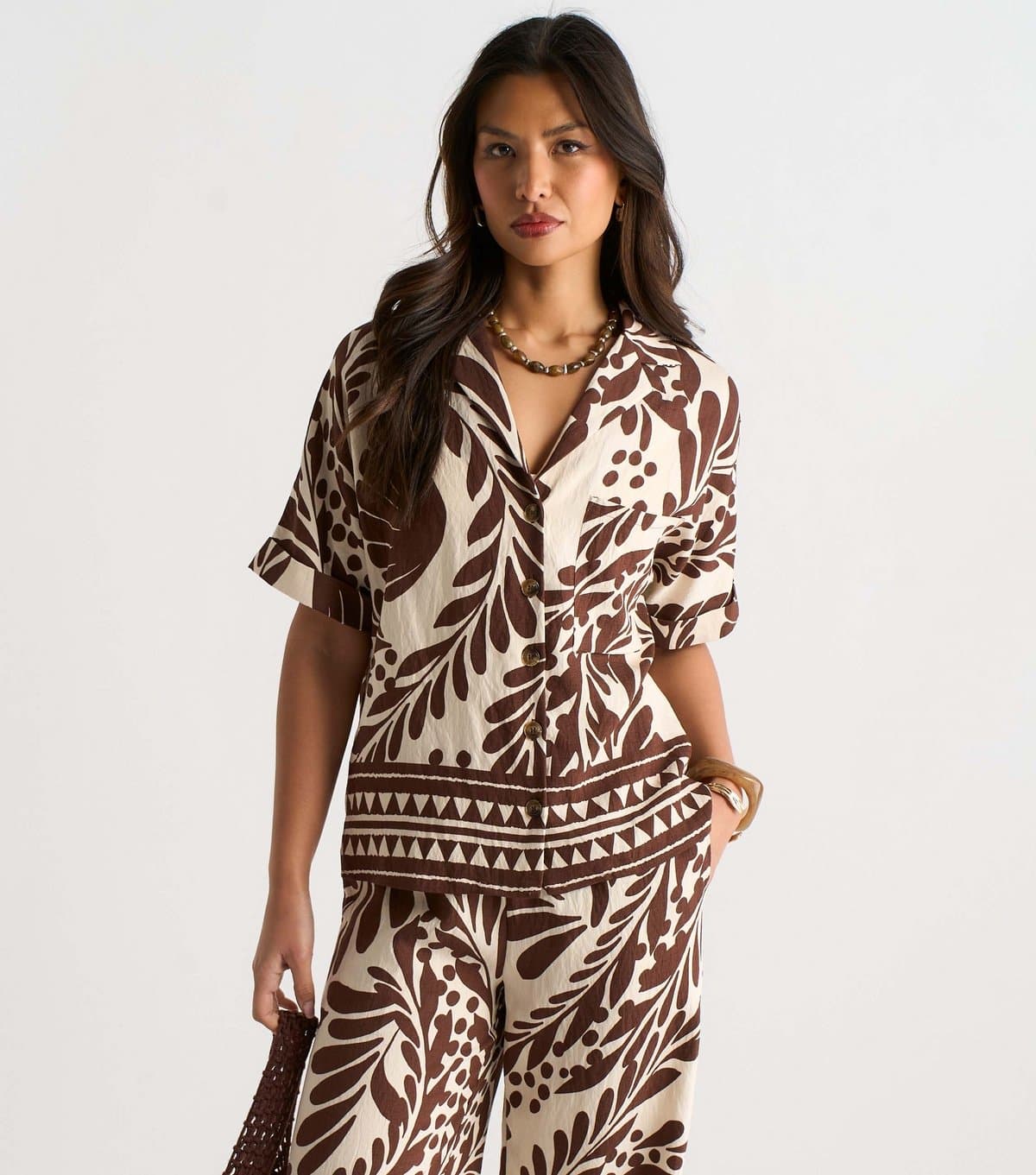 Gini London Women's Brown Border Print Shirt Gini London New Look