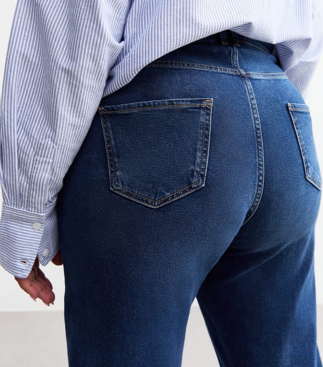 New Look Women's Plus Size Blue High Waist Tori Mom Jeans Curves New Look - 2