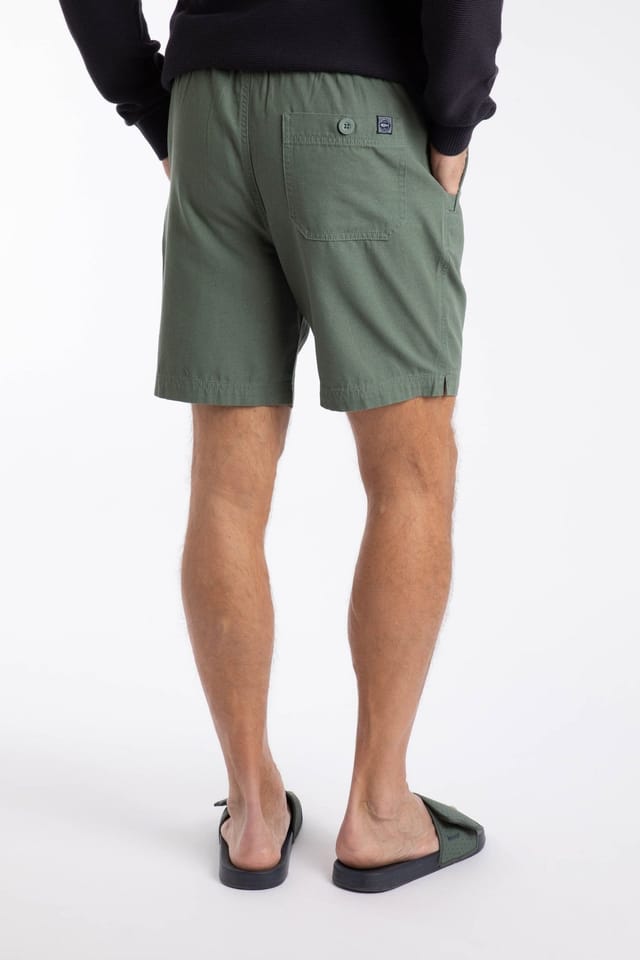 Weird Fish Weird Fish Men's Weston Canvas Shorts in Dark Olive - 3