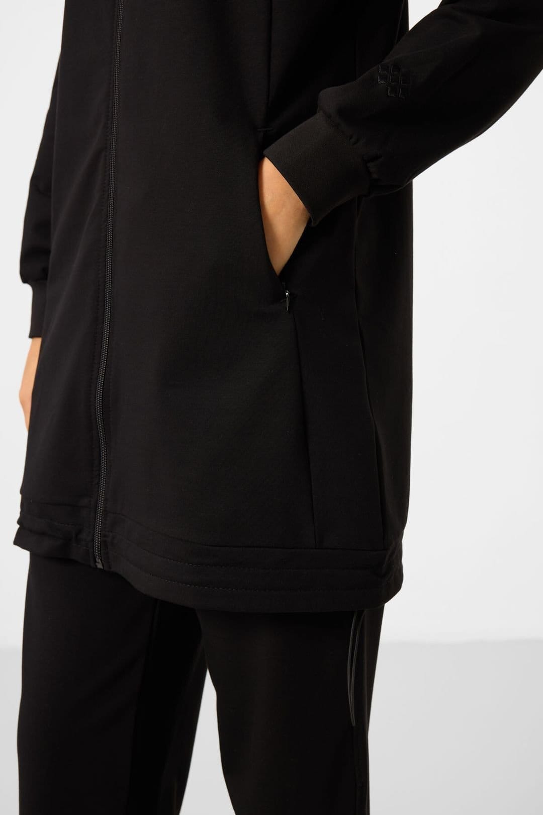 Tommy Life Tommy Life Women's Fleece Tracksuit Set in Black - 4