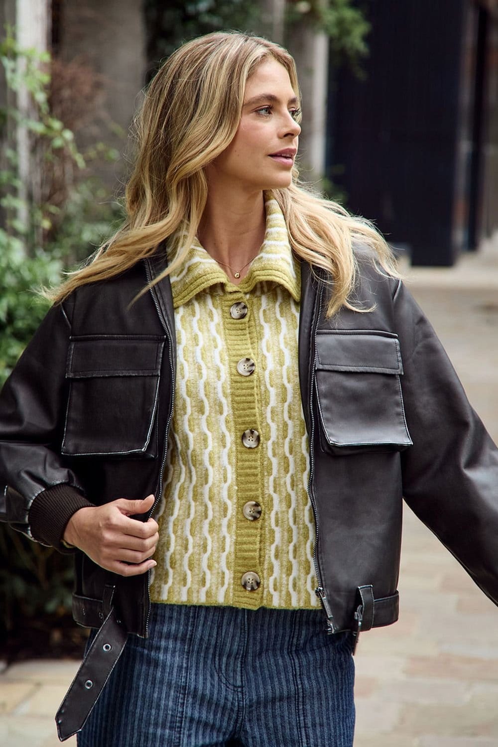 Native Youth Native Youth Women's Textured Jacquard Wide Collar Button Cardigan in Green - 4