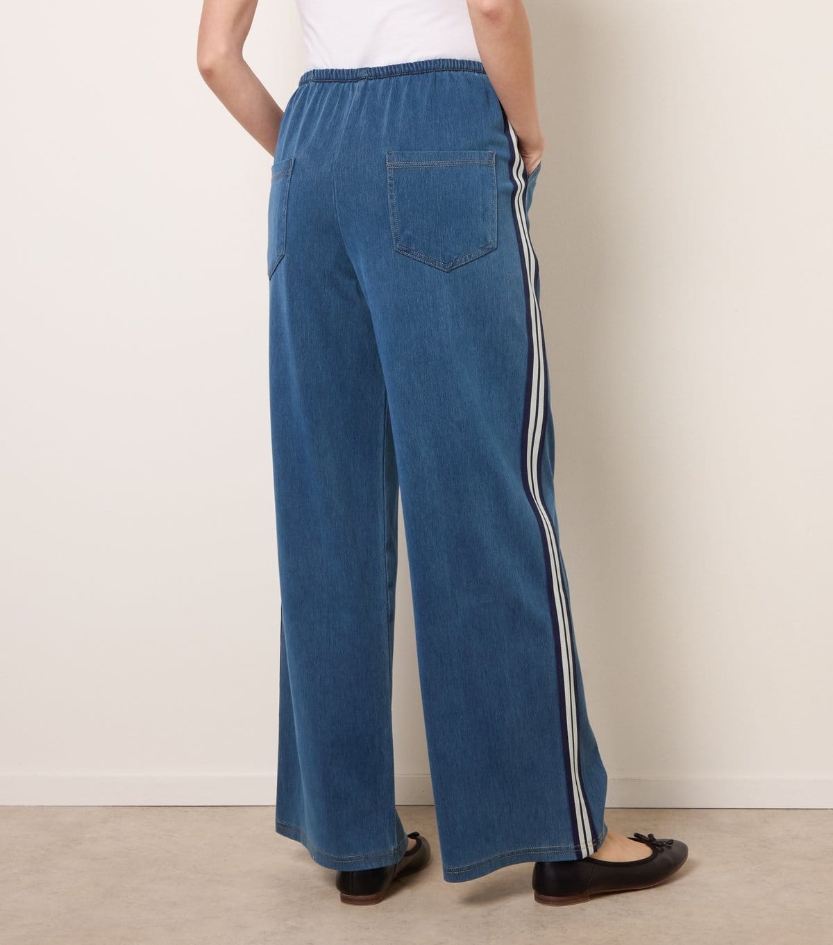 Blue Vanilla Women's Blue Side Stripe Trousers Blue Vanilla New Look - 4