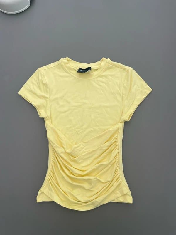 ASOS Design ASOS Design Yellow Ruched Back Fitted T-Shirt |Size XS