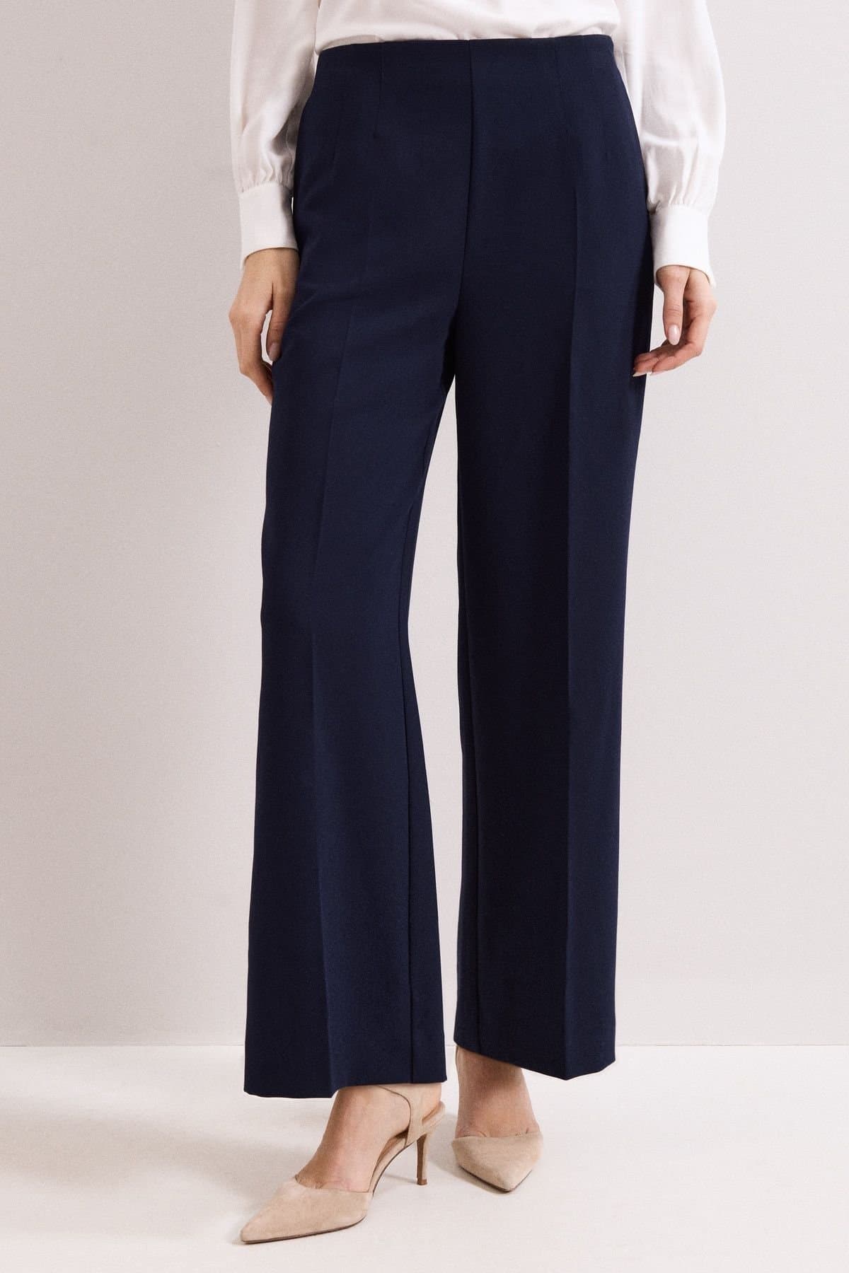 Phase Eight Phase Eight Women's Aubrie Tailored Wide Leg Trouser in Dark Navy
