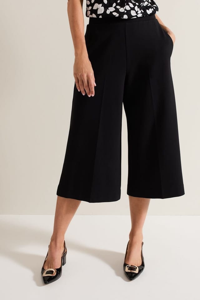 Phase Eight Phase Eight Women's Lori Cropped Culotte in Black - 3