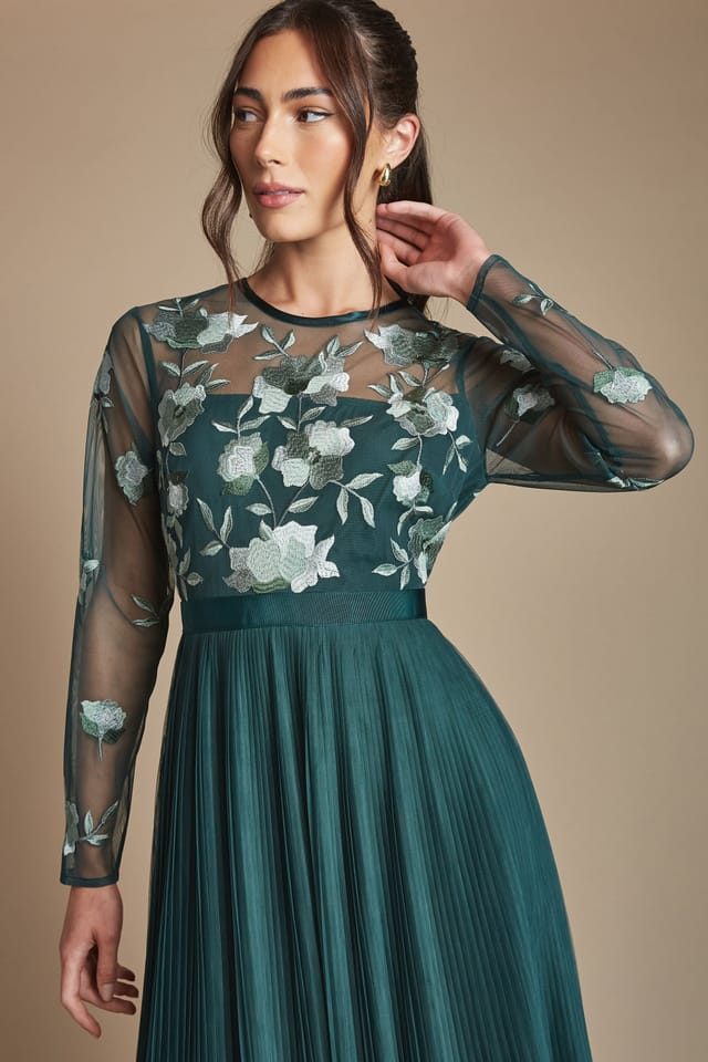 Coast Coast Women's Embroidered Pleat Maxi Bridesmaid Dress in Emerald - 2