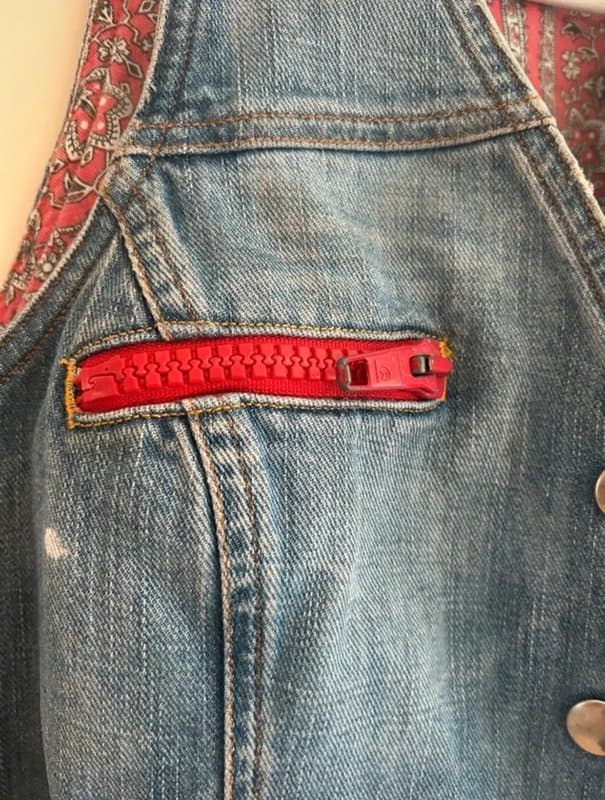 Replay 🖤 Rare Y2K Replay denim vest with lilac appliqué & cut-out back detail – size L 🖤