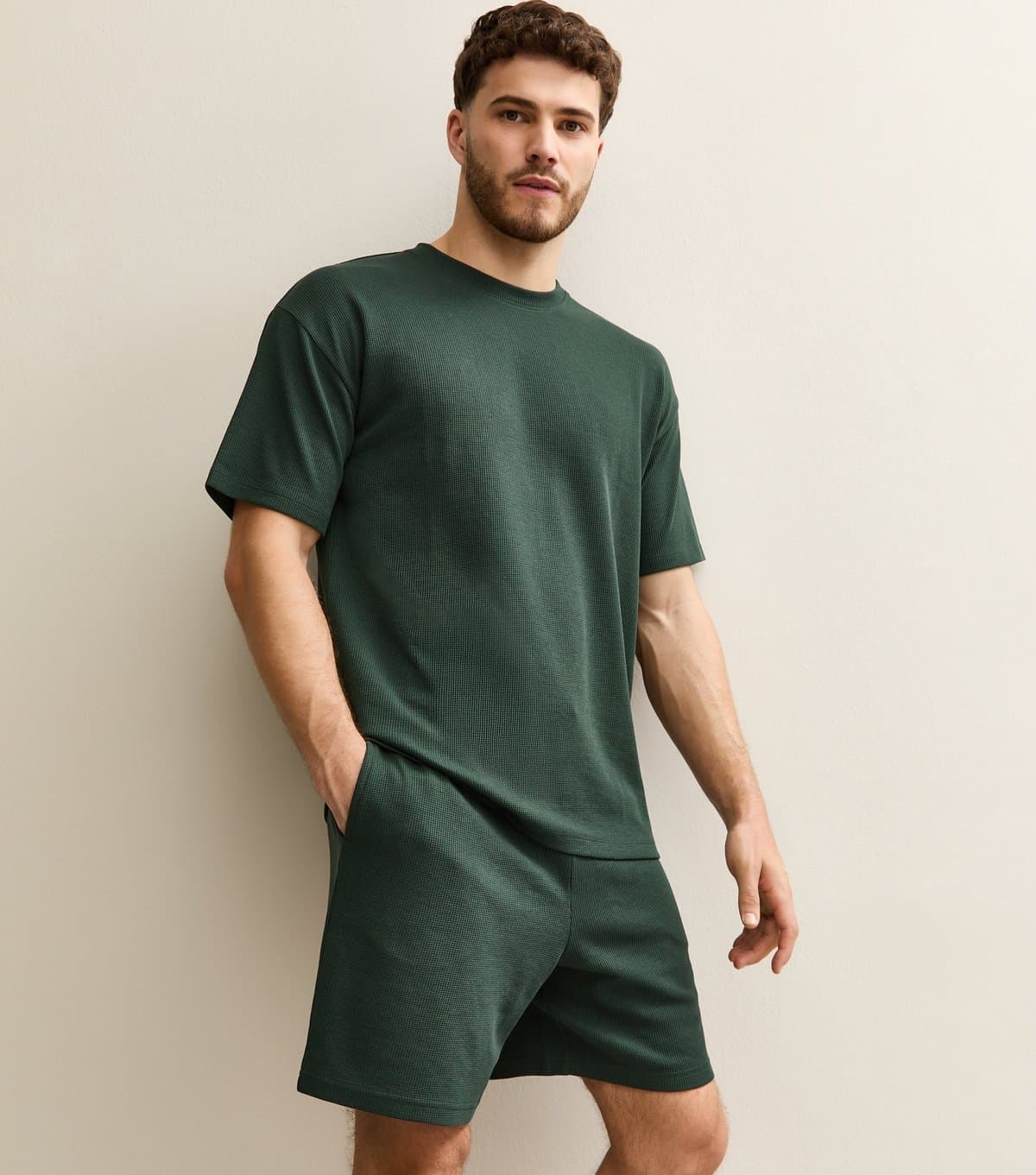 New Look Men's Dark Green Oversized Waffle Texture T-Shirt New Look