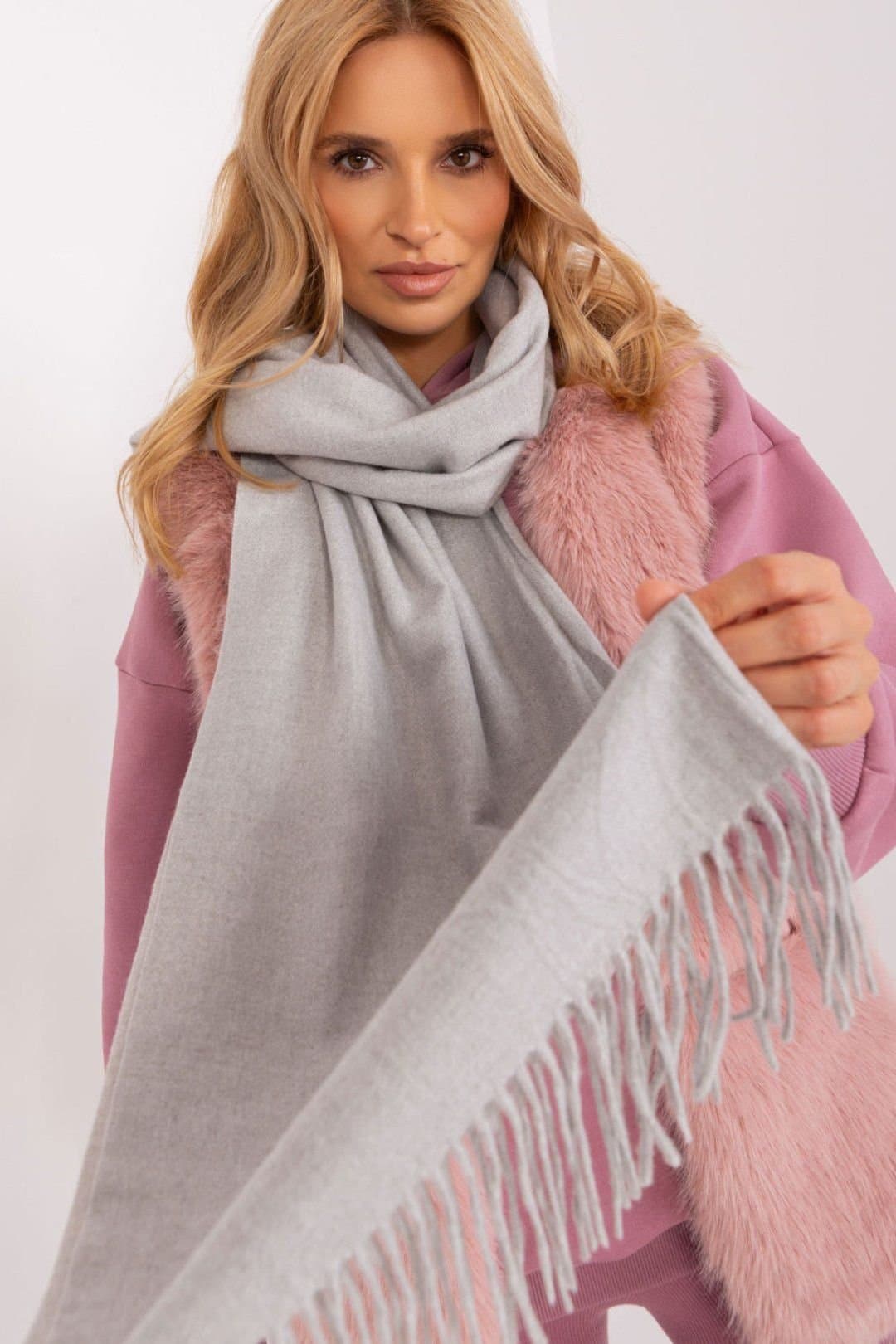 Love Lace Love Lace Grey Polyester Long Winter Scarf with Tassels
