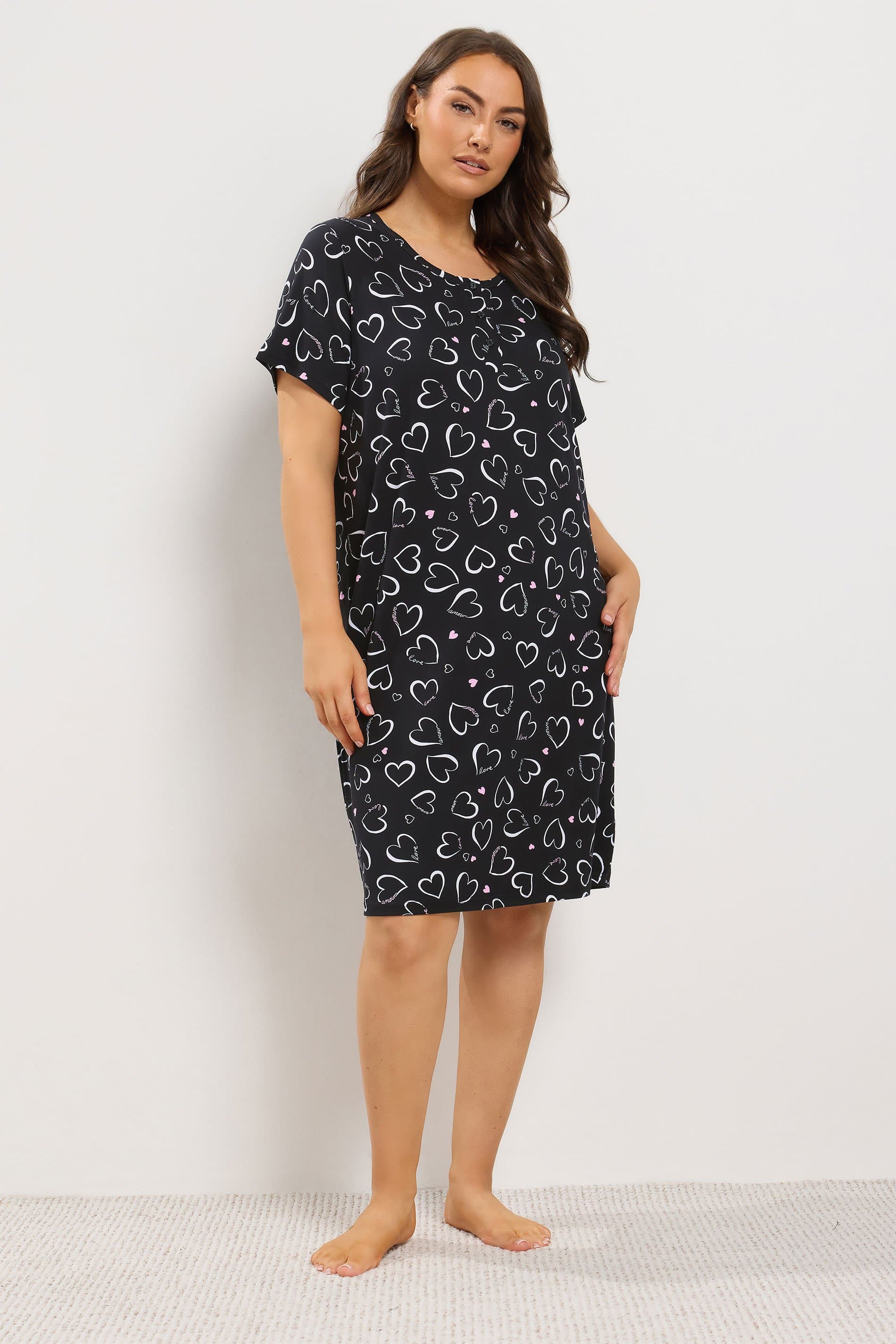 Yours Plus Size Black Heart Print Placket Nightdress