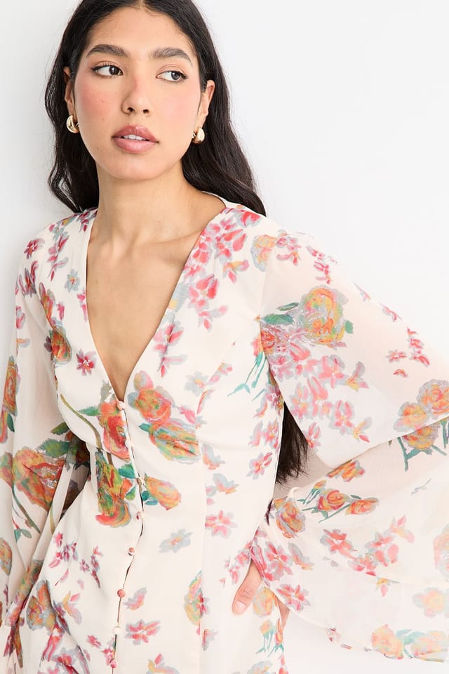 Warehouse Warehouse Women's Chiffon Bohemian Button Through Floral Maxi Dress in Cream - 2