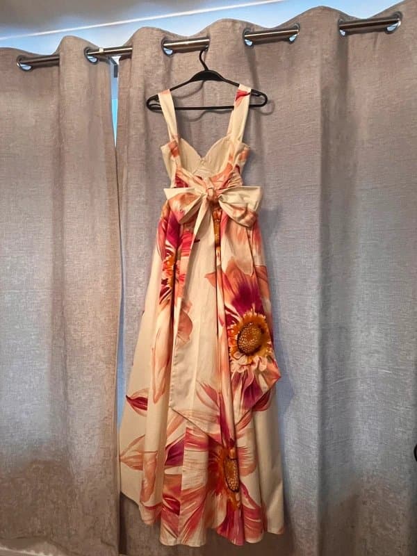 ASOS ASOS luxe Cotton sateen premium maxi dress. Stunning 🎀