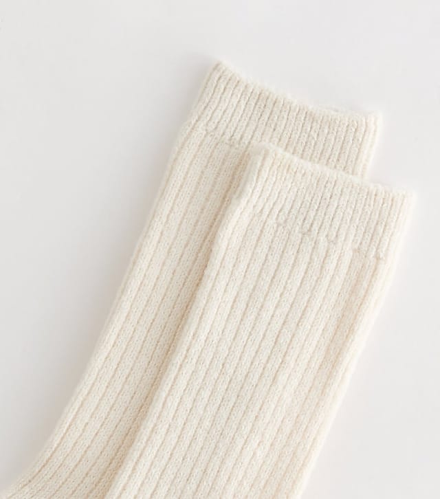 New Look Cream Ribbed Lounge Socks New Look - 2
