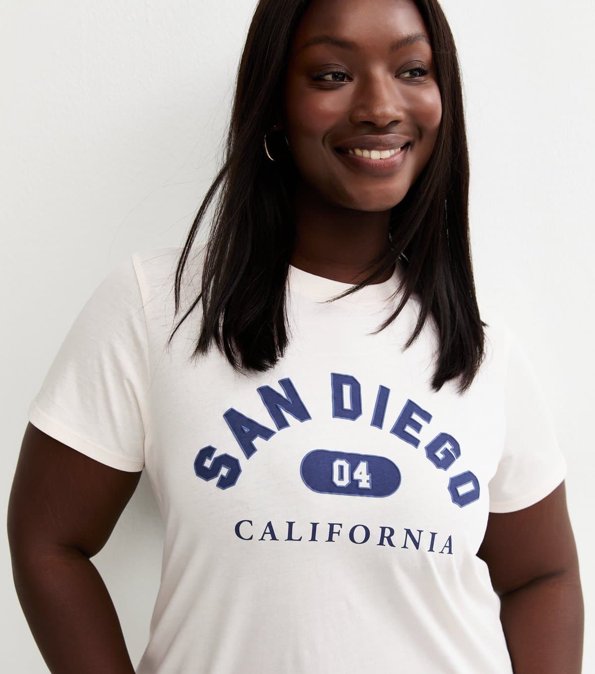 New Look Women's Plus Size Off White San Diego Graphic T-Shirt Curves New Look