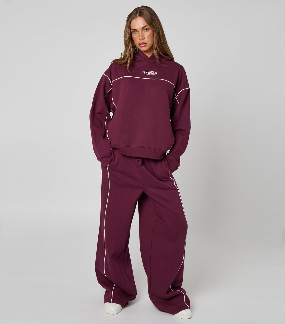Urban Bliss Women's Dark Burgundy Piped Joggers Urban Bliss New Look