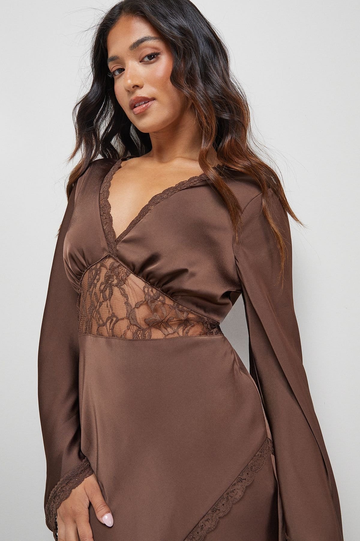 Warehouse Warehouse Women's Petite Satin Lace Insert Flute Sleeve Midi Dress in Chocolate - 4