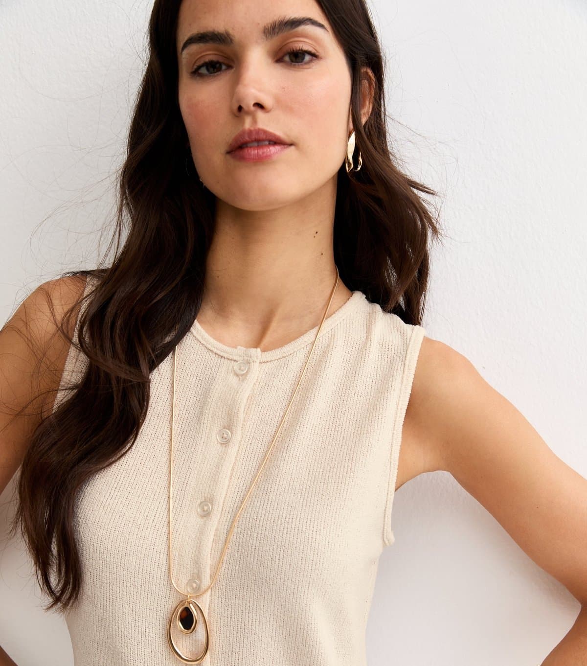 New Look Women's Cream Textured Soft Touch Button Front Waistcoat New Look