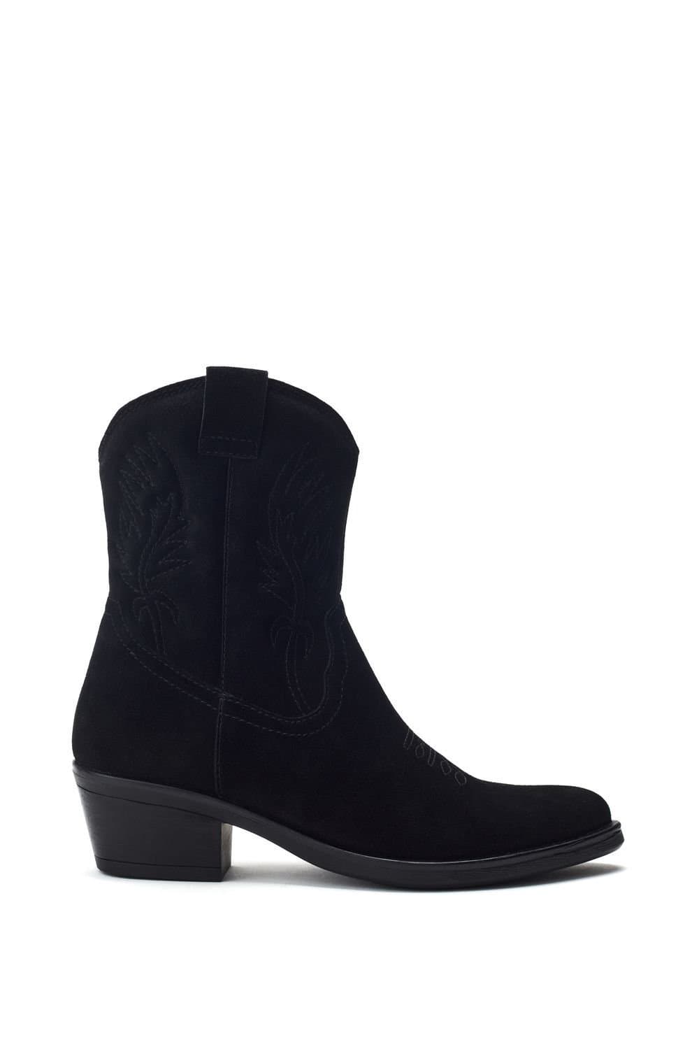Moda In Pelle Moda In Pelle Women's 'Bletchley' Suede Ankle Boots in Black
