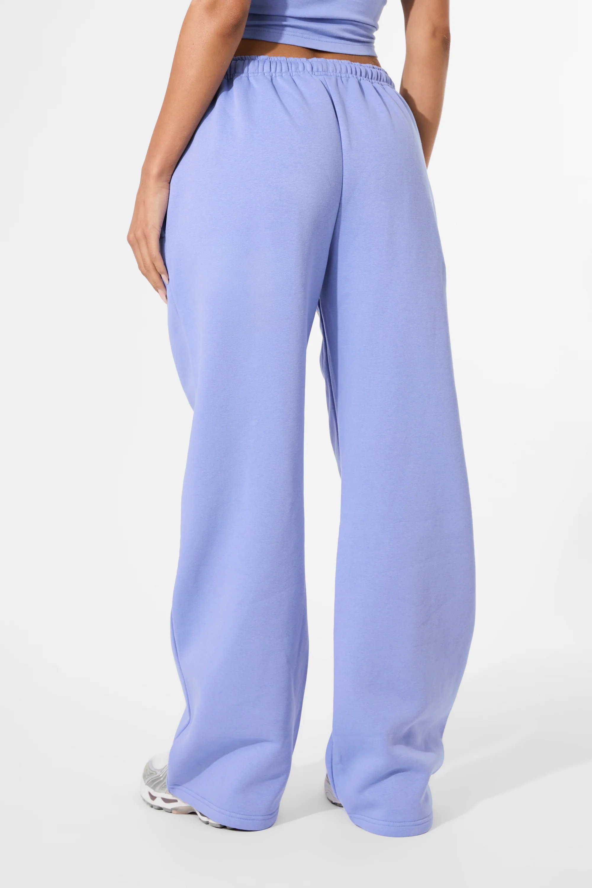 Kaiia Kaiia Embossed Logo Wide Leg Joggers Cornflower Blue - 3