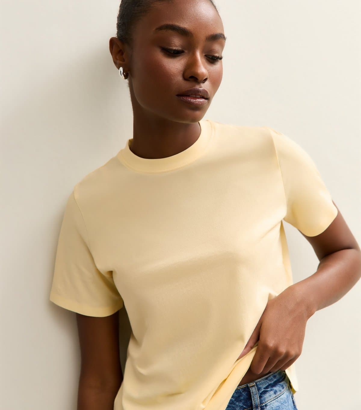 New Look New Look Light Yellow Cotton Crew Neck T-Shirt