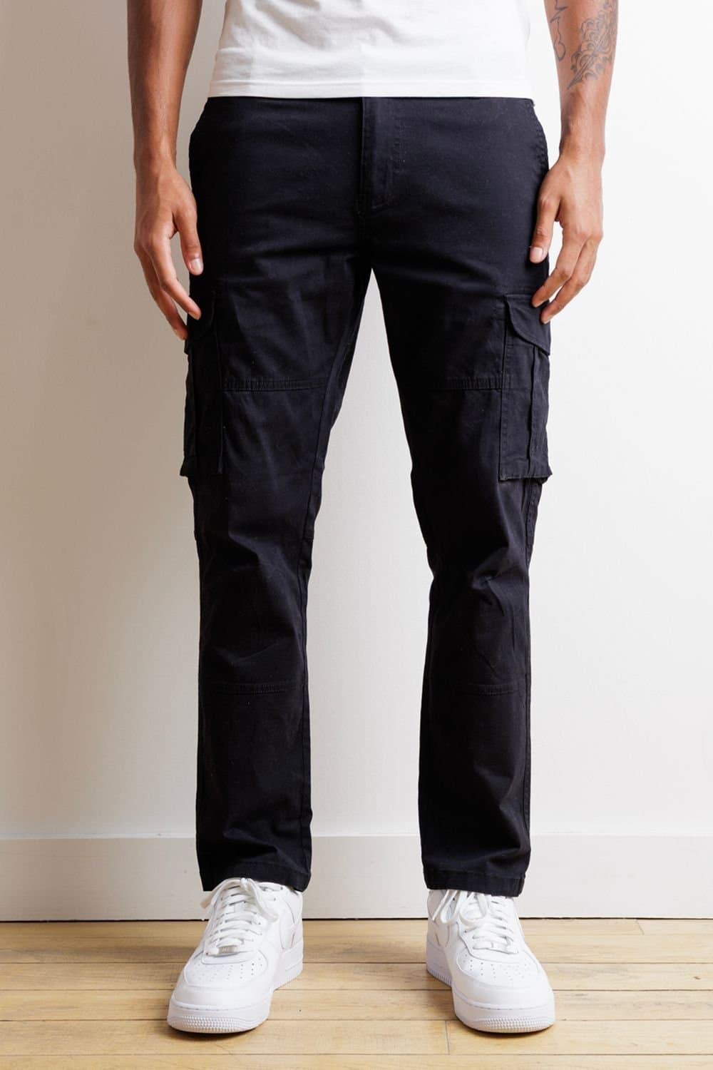 Tokyo Laundry Tokyo Laundry Men's Straight Leg Cargo Trousers in Black