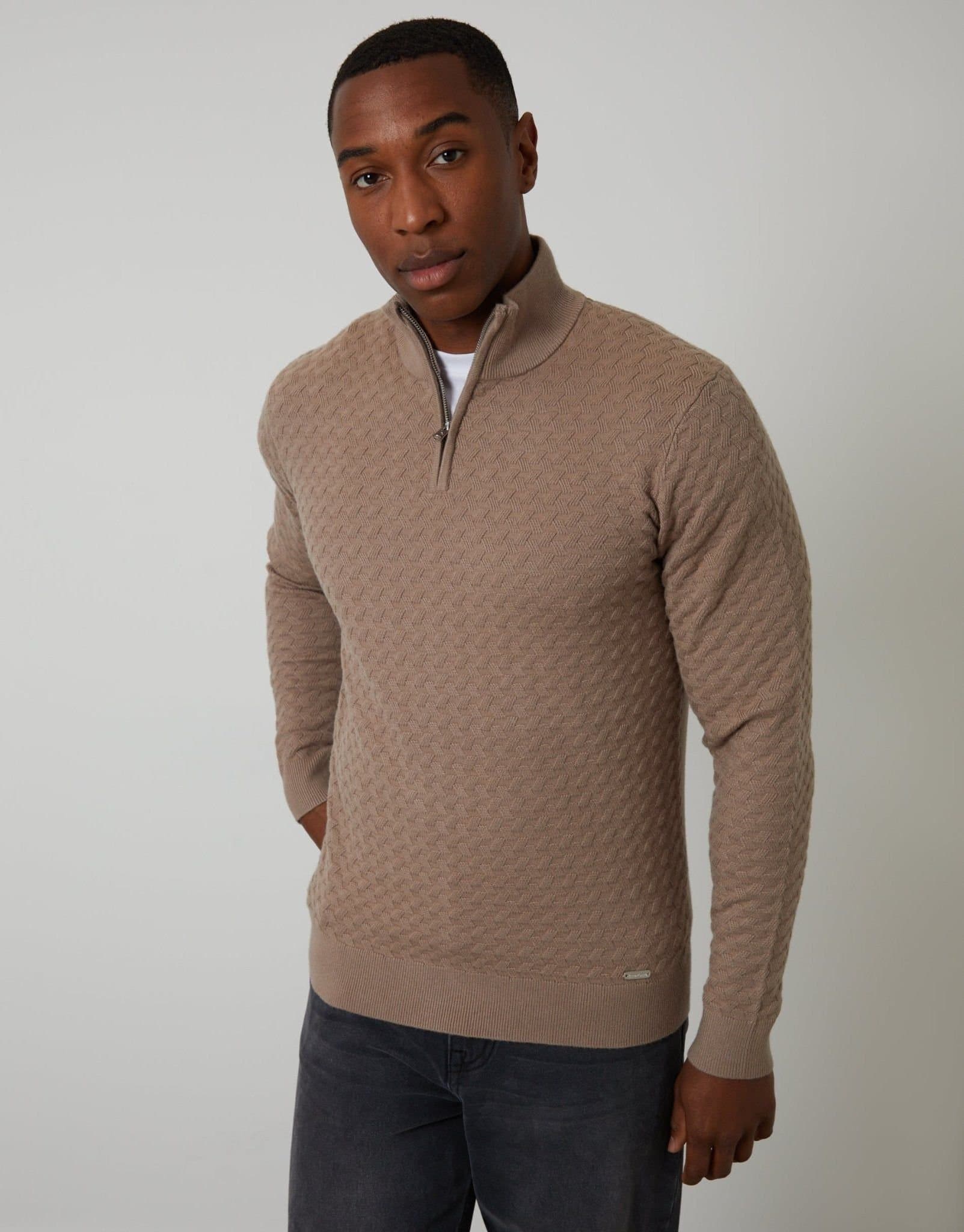 Threadbare threadbare Men's Textured Cable Knit Quarter Zip Jumper in Brown