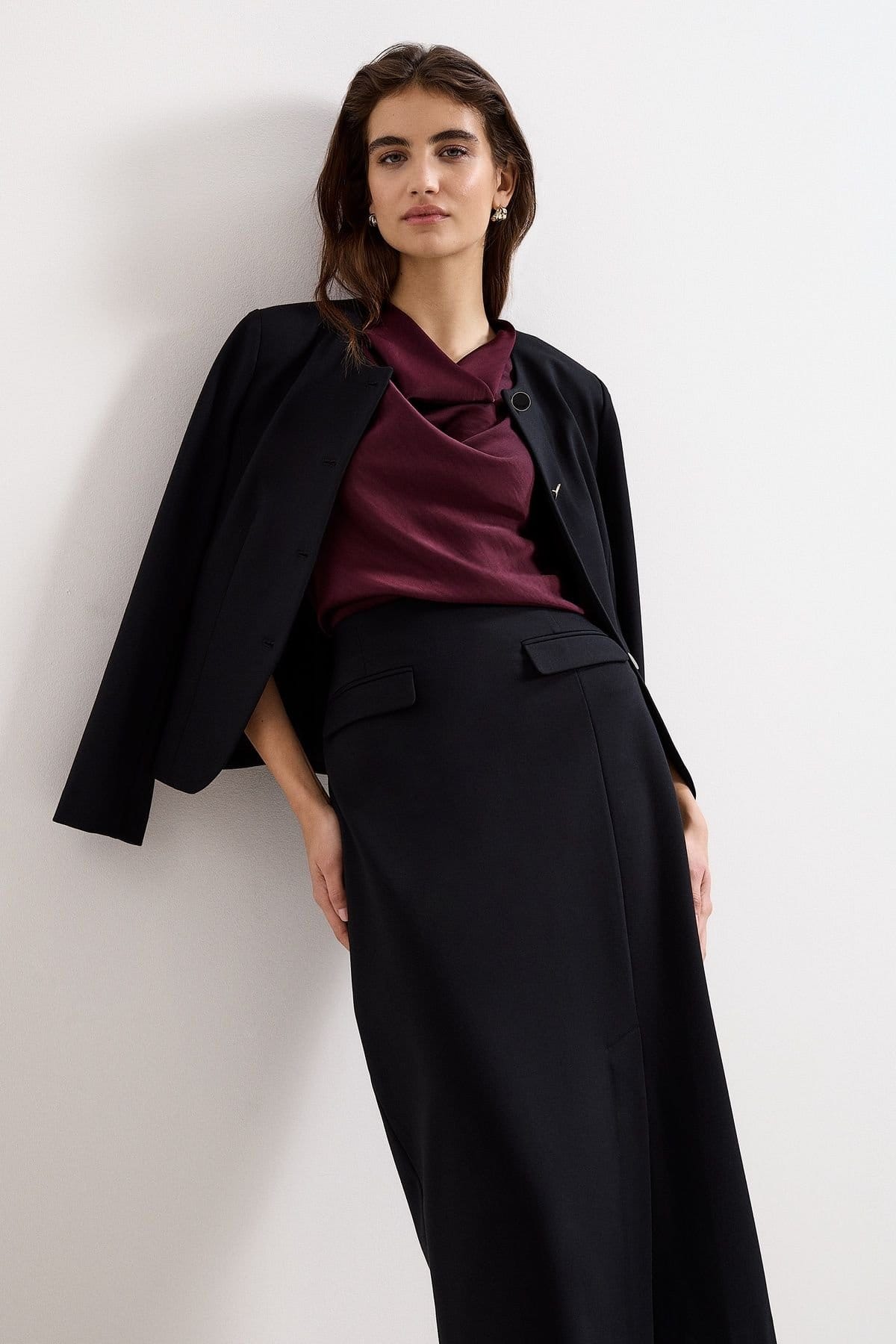 Phase Eight Phase Eight Women's Phoebe Ponte Skirt in Black - 4