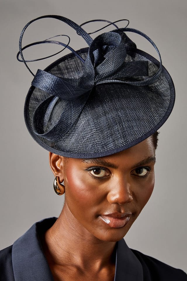 Coast Coast Women's Side Facing Structured Fascinator in Navy - 2