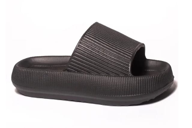 LARANGE LARANGE Men's Men's Ultra-Soft Slide Sandals Lightweight Non-Slip Cushioned Slippers in Black - 2