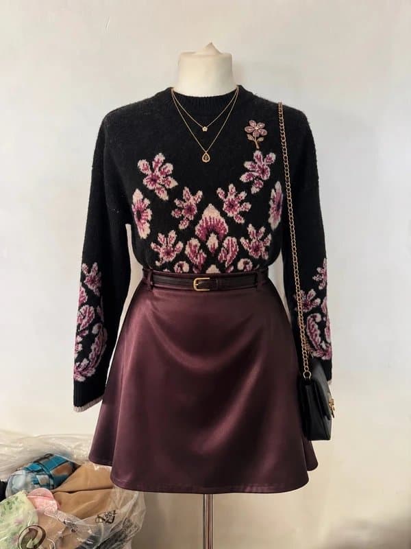 New Look Whimsigoth Floral New Look Jumper Size M