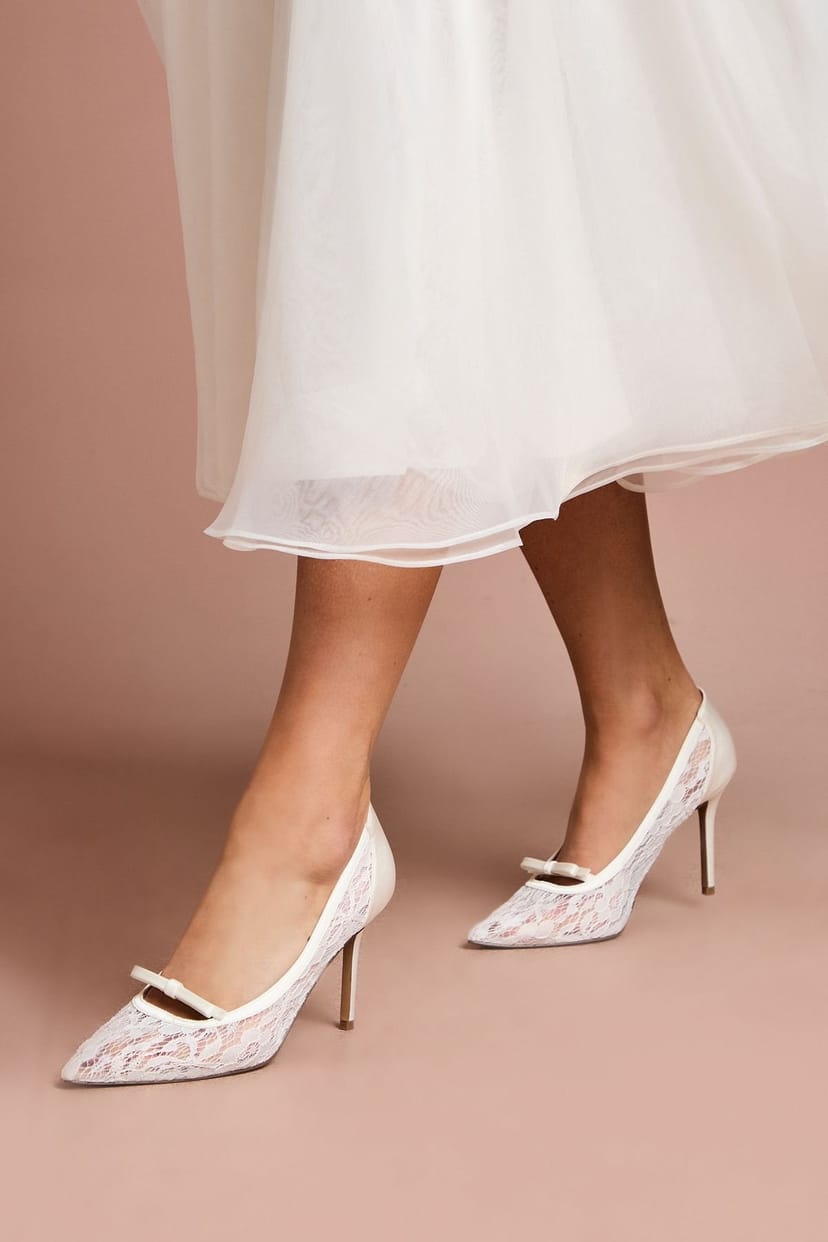 Coast Coast Women's Bridal Alexis Lace Bow Detail Slingback High Heel Stiletto Court Shoes in Ivory - 1
