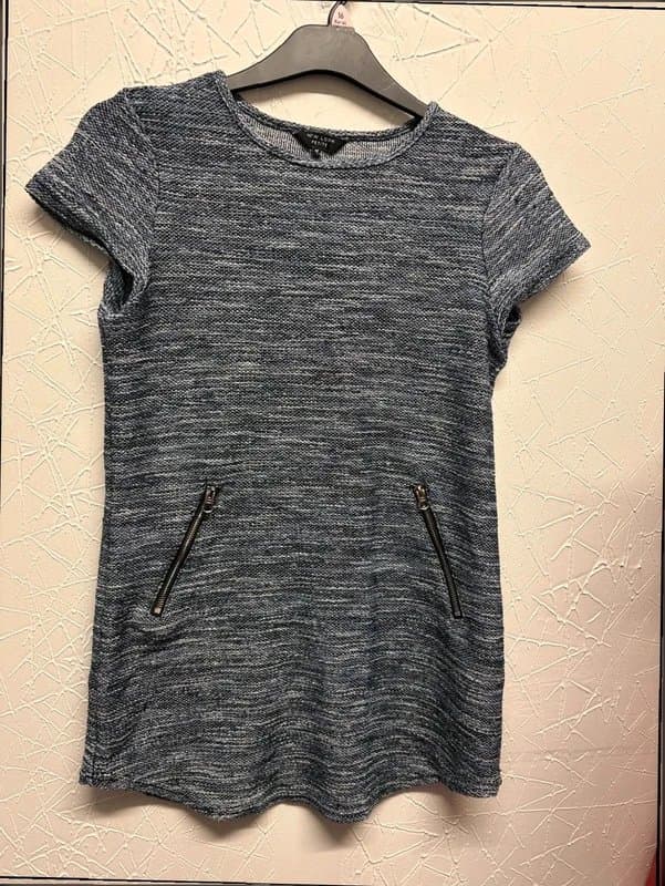 New Look Petite New Look Petite Blue Knit Tunic Dress / Long top –faux  Zip pockets – Size 12  223