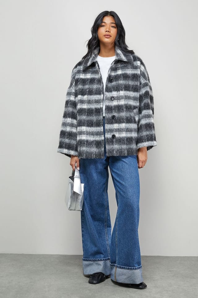 Warehouse Warehouse Women's Check Oversized Short Car Coat - 2