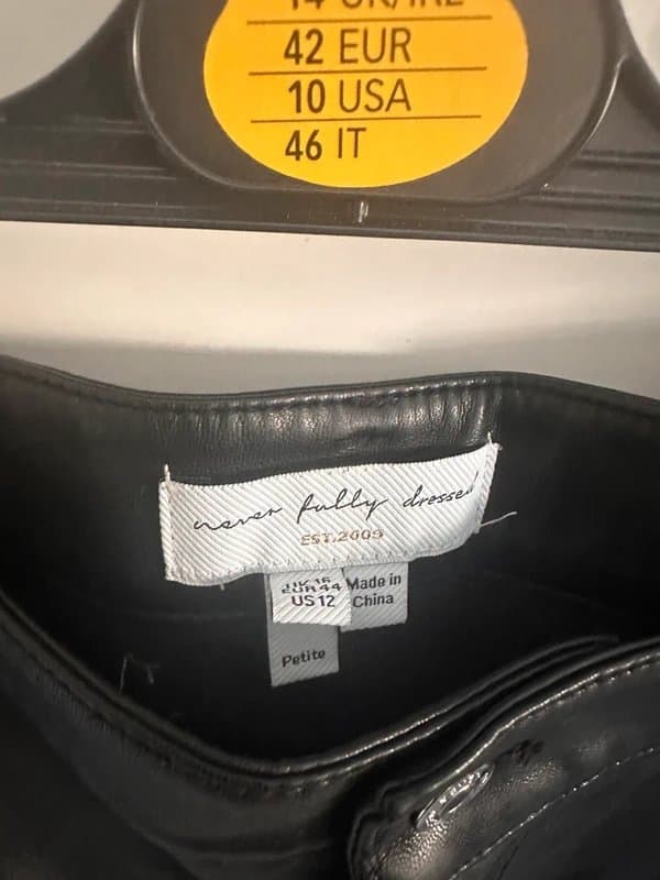 Never Fully Dressed Never Fully Dressed Petite trousers