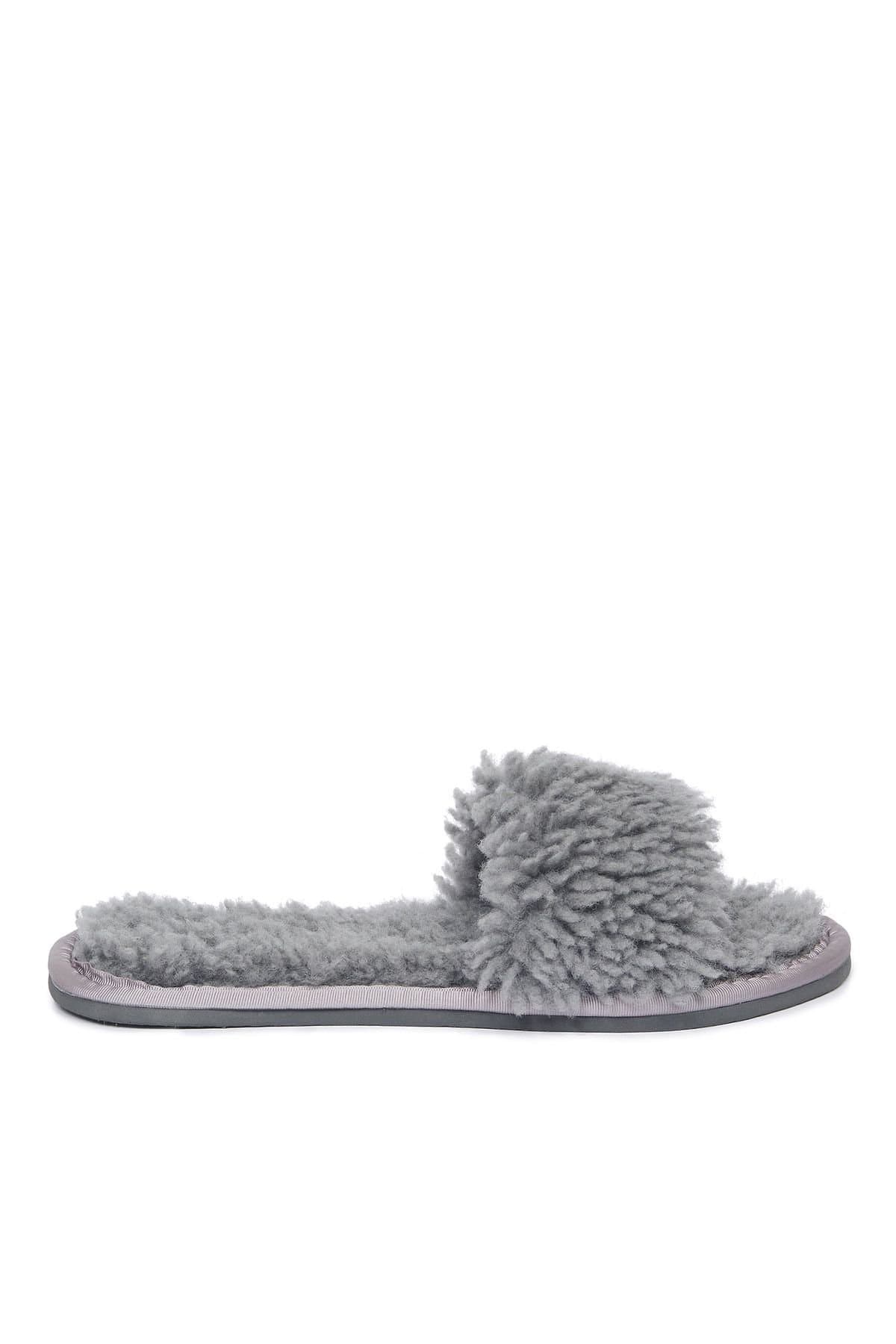 Celtic & Co Celtic & Co Women's Sheepskin Slides in Light Grey