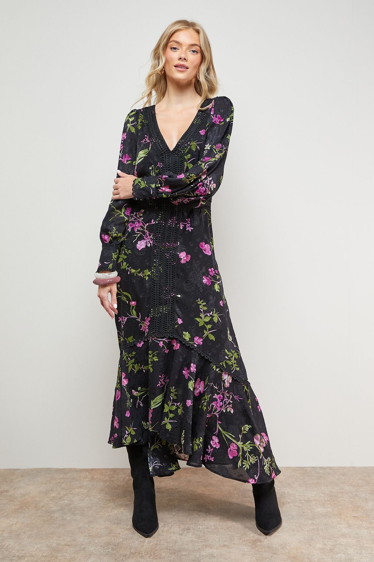 Oasis Oasis Women's Printed Lace Trim Detail High Low Hem Midi Dress in Black - 2