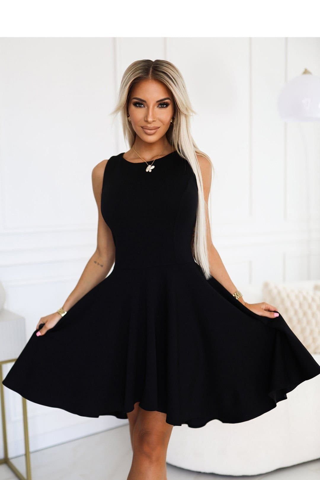 Love Lace Love Lace Women's Elegant Cocktail Dress with Long Back in Black