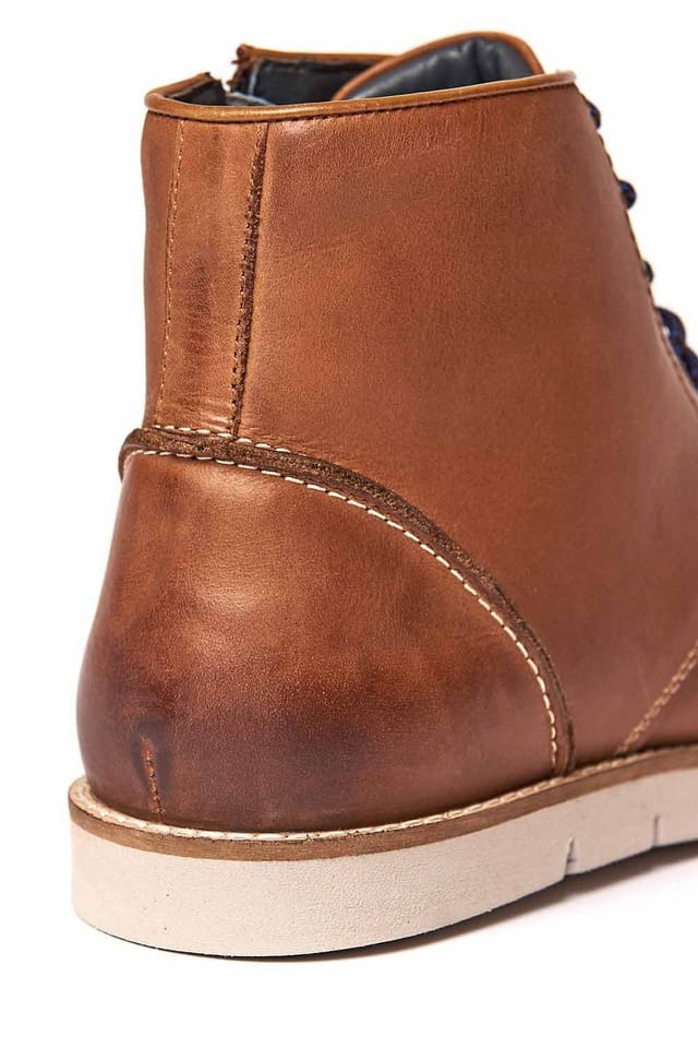 Moshulu Moshulu Men's 'Fairway' Leather Ankle Boots in Tan - 3