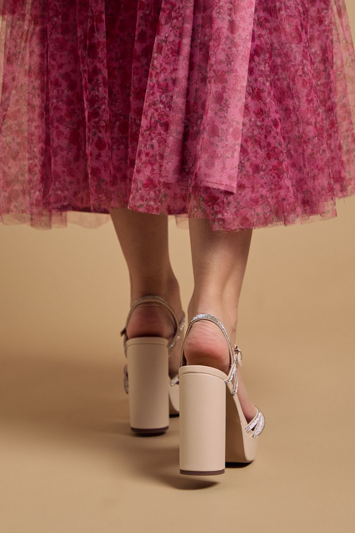 Oasis Oasis Women's Mona Faux Leather Embellished High Block Heel Platform Sandals in Beige - 4