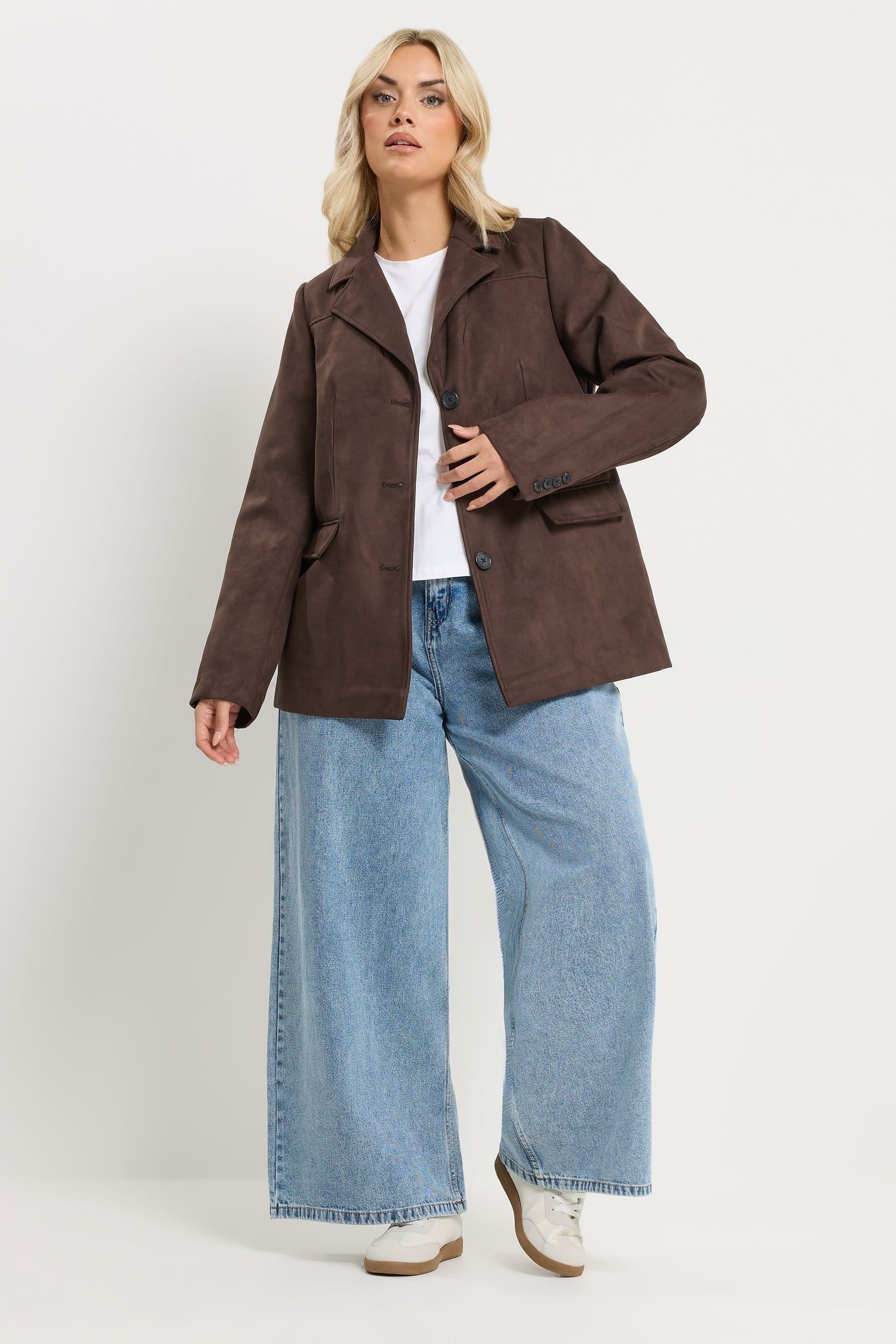 Yours Yours Women's Faux Suede Blazer in Chocolate - 4