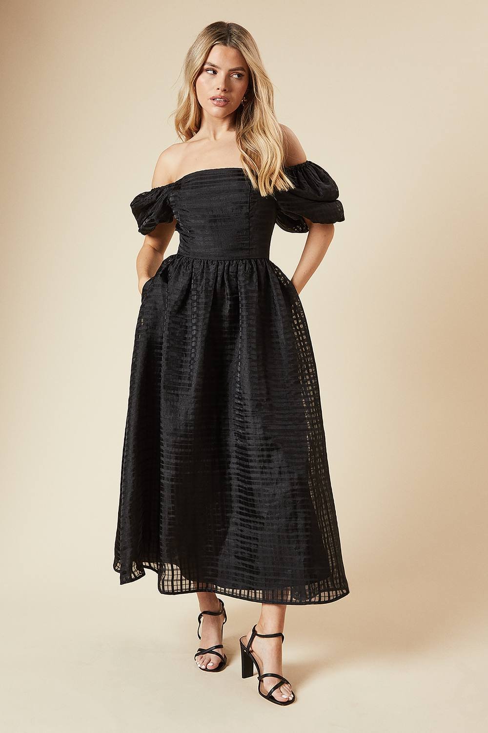 Dorothy Perkins Dorothy Perkins Women's DP Luxe Seersucker Square Neck Midi Dress in Black - 2