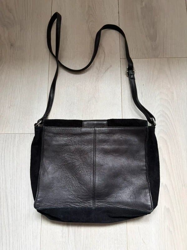 ASOS ASOS black shoulder bag