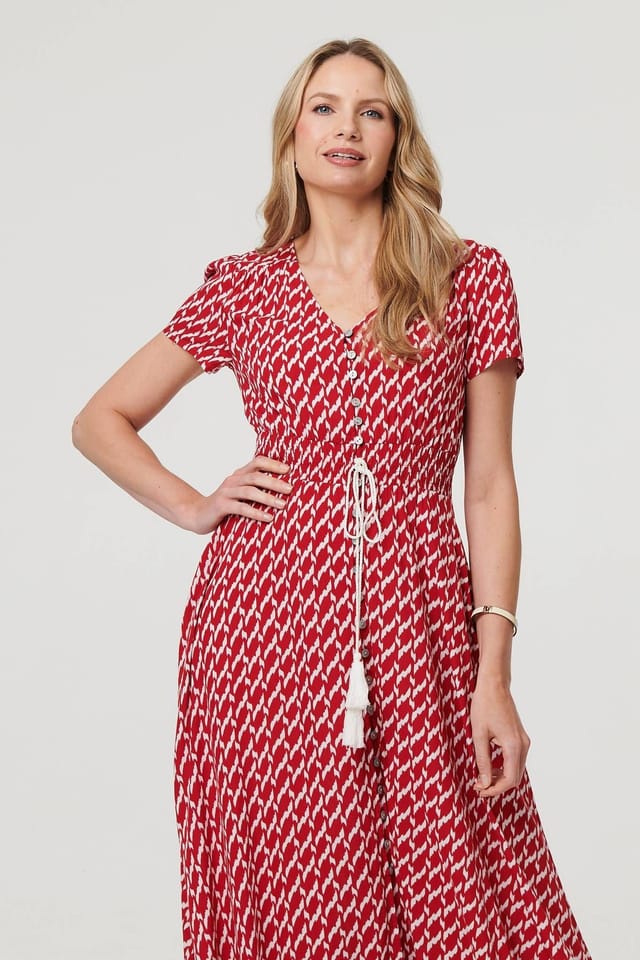 Izabel London Izabel London Women's Printed Smocked Tie Waist Maxi Dress in Red - 2